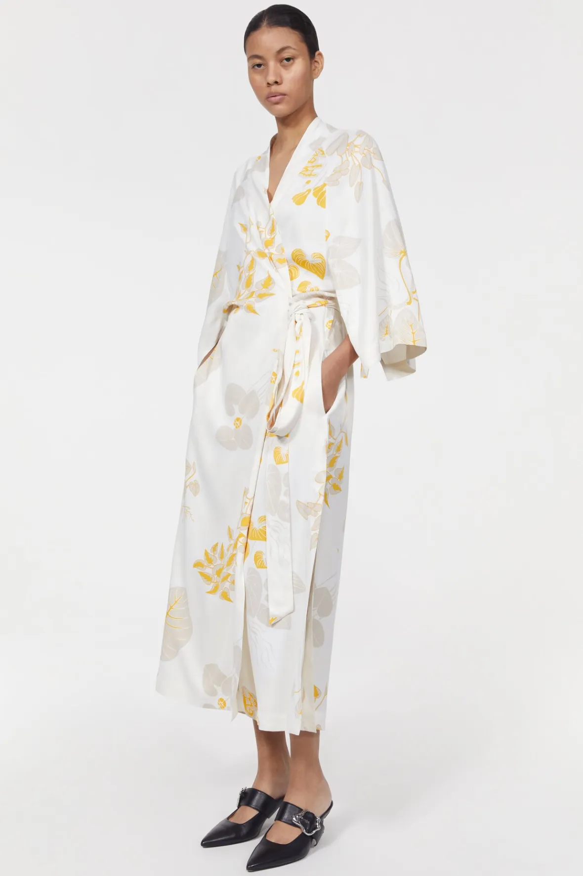 Store Mabelin Cape Leaf Women Dresses & Caftans