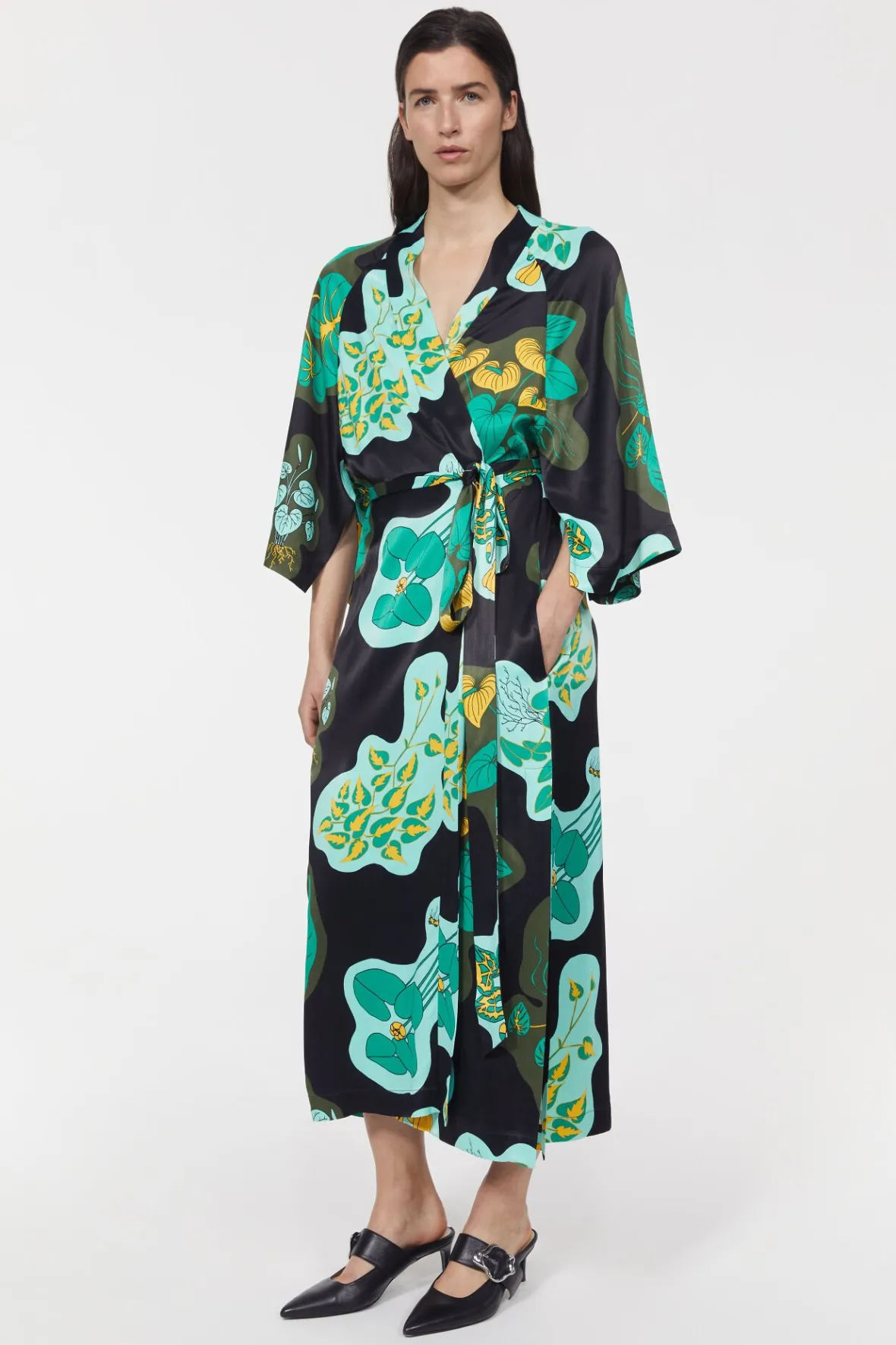 Flash Sale Mabelin Cape Leaf Women Dresses & Caftans